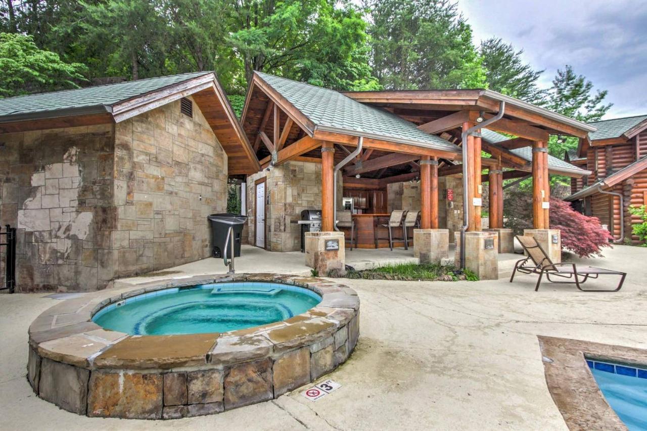 Great Wolf Cabin In Pigeon Forge!ヴィラ エクステリア 写真