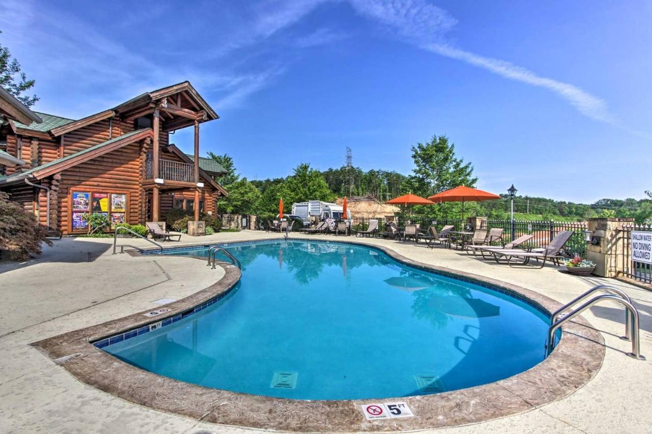 Great Wolf Cabin In Pigeon Forge!ヴィラ エクステリア 写真