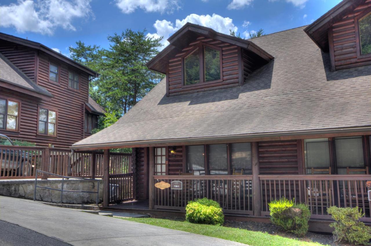 Great Wolf Cabin In Pigeon Forge!ヴィラ エクステリア 写真